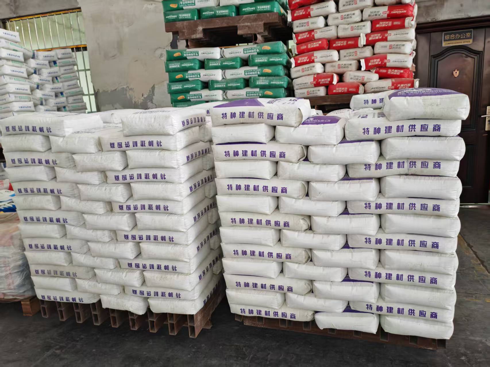 银州拱顶带模注浆料